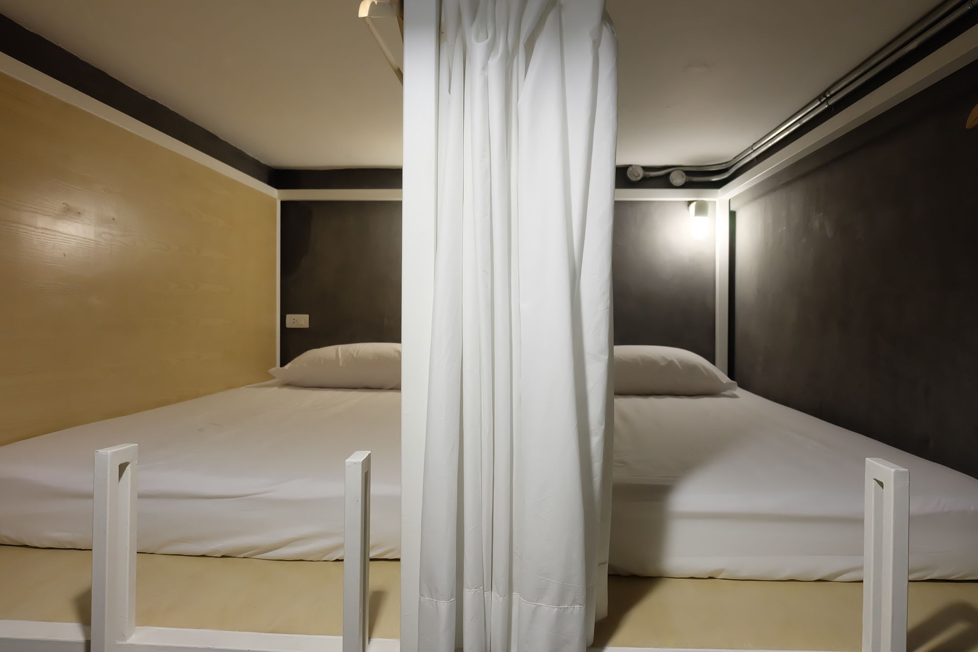 On The Bed Hostel Bangkok Exterior foto